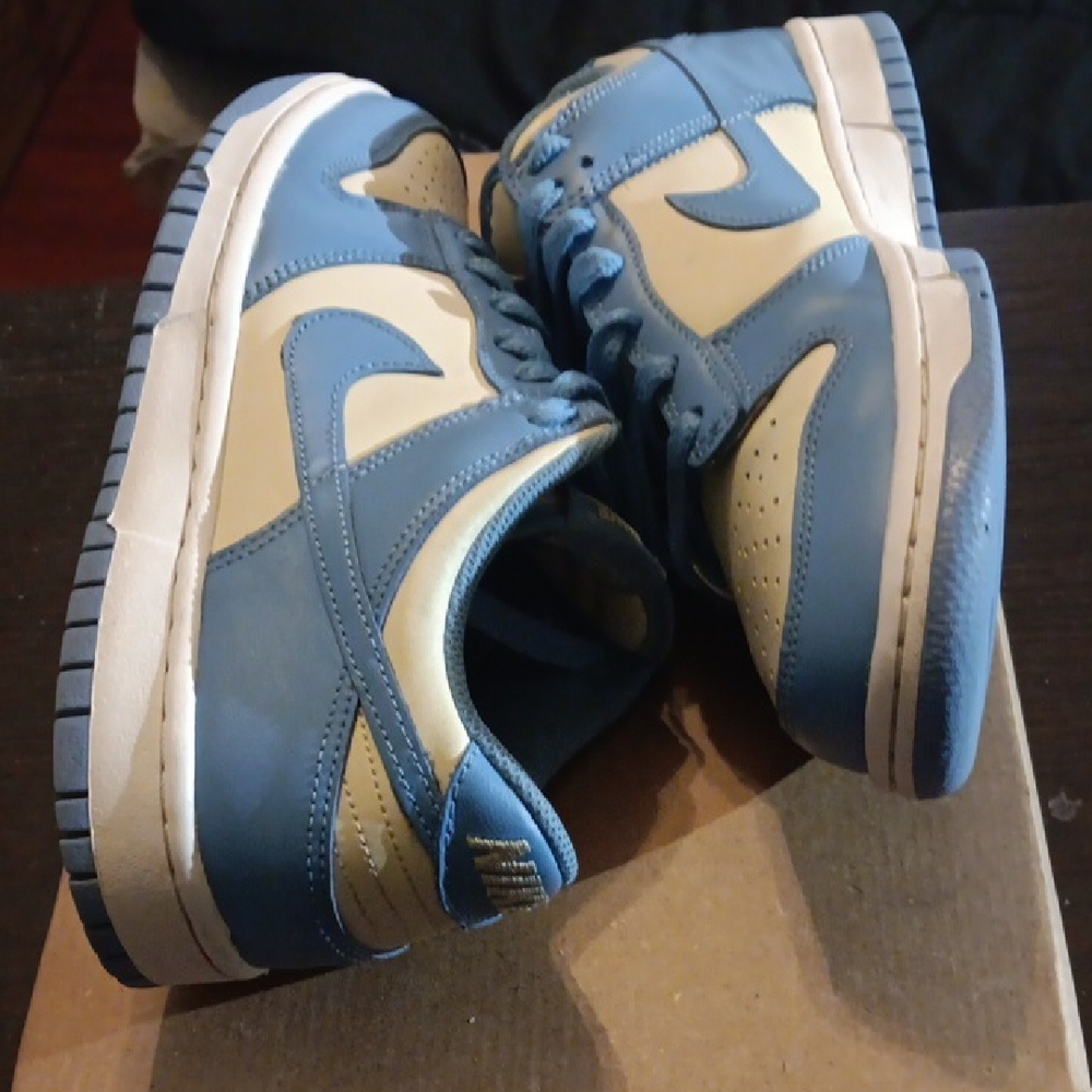 Nike Dunk Low (GS) "Blue Beyond Beach" Mens 7Y Girls 8.5 EUC - Picture 7 of 9